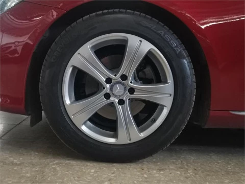 Mercedes-Benz Clase E 220 BlueTEC Avantgarde Plus