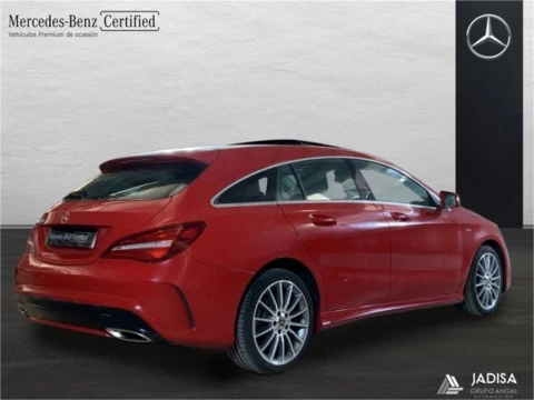 Mercedes-Benz CLA 200 d Shooting Brake