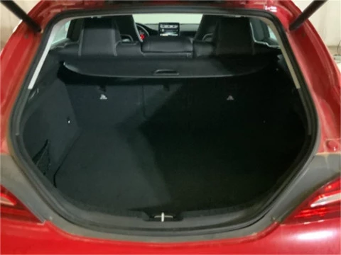 Mercedes-Benz CLA 200 d Shooting Brake