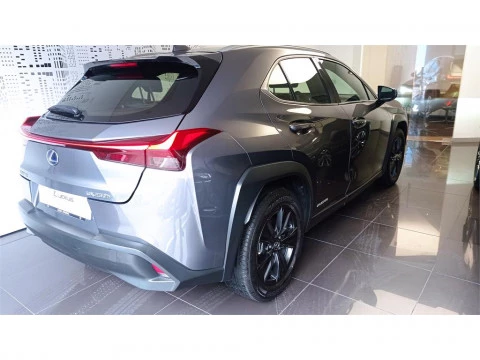 Lexus UX SUV PREMIUM 2.0 L Híbrido (2WD)