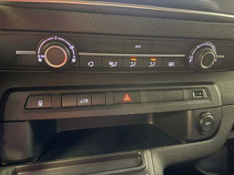 Peugeot e-Expert e-Expert Furgón 100kW Batería 50kWh Std