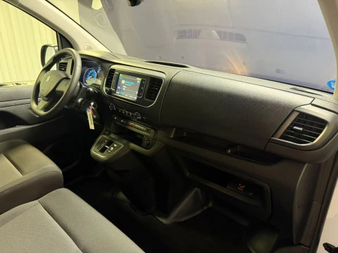 Peugeot e-Expert e-Expert Furgón 100kW Batería 50kWh Std