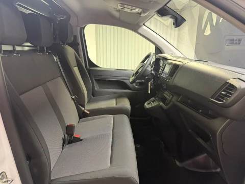 Peugeot e-Expert e-Expert Furgón 100kW Batería 50kWh Std