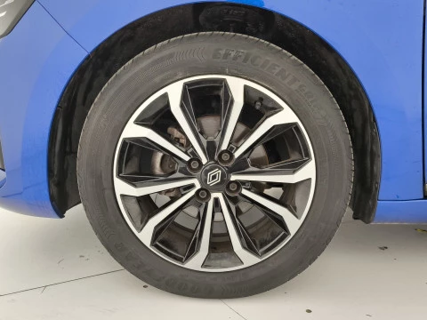 Renault Clio Techno TCe 100 (74kw) GLP