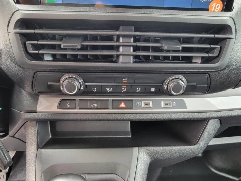 Citroën Jumpy DCab Abatible Talla M BlueHDi 120 S&S 6v