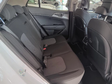 Kia Sportage 1.6 T-GDI MHEV 110KW DRIVE 5P