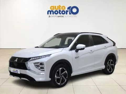 Mitsubishi Eclipse Cross 2.4 PHEV Kaiteki+ Auto 4WD Mitsubishi Eclipse Cross 2.4 PHEV Kaiteki+ Auto 4WD