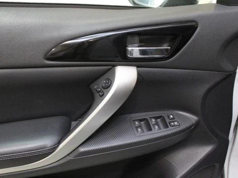 Mitsubishi Eclipse Cross 2.4 PHEV Kaiteki+ Auto 4WD