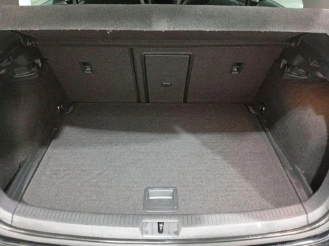 Volkswagen Golf Advance 1.5 TSI Evo 96 kW (130 CV)