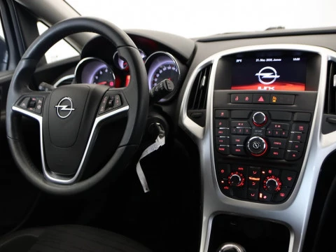 Opel ASTRA 1.6 SELECTIVE 5P