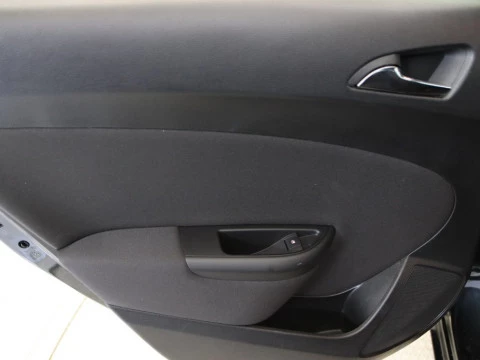 Opel ASTRA 1.6 SELECTIVE 5P