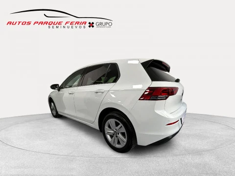 Volkswagen Golf Life 1.0 eTSI 81kW (110CV) DSG