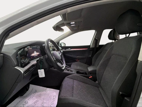 Volkswagen Golf Life 1.0 eTSI 81kW (110CV) DSG