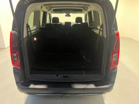 Citroën Berlingo Talla XL BlueHDi 130 SS 6v SHINE 7 pl