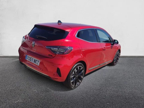 Renault Clio Techno E-Tech full hybrid 145 (103kw)