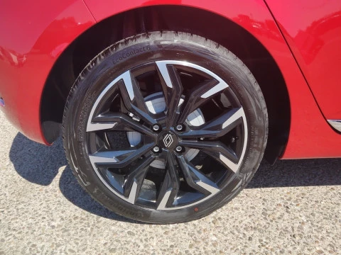 Renault Clio Techno E-Tech full hybrid 145 (103kw)