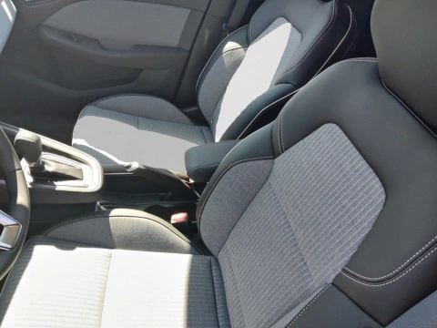 Renault Clio Techno E-Tech full hybrid 145 (103kw)