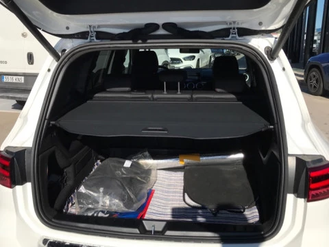 Mercedes-Benz GLB  200 d