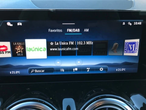 Mercedes-Benz GLB  200 d