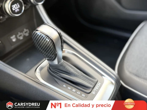 Renault Captur zen fast track E-Tech híbrido 105 kW