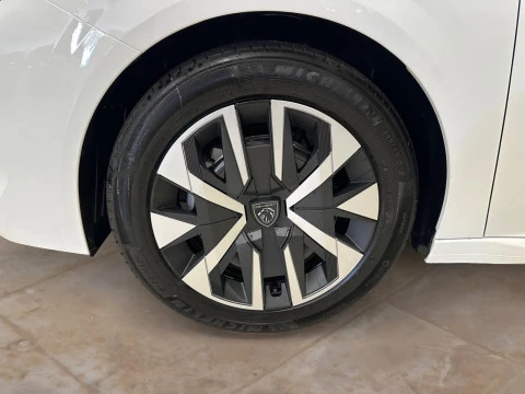 Peugeot 208 Active Puretech 100