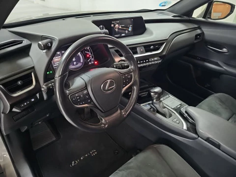 Lexus UX 2.0 250h Business