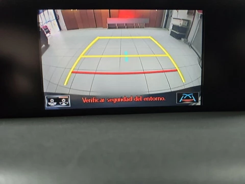 Lexus UX 2.0 250h Business