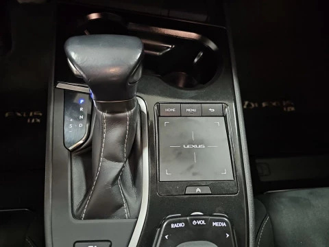 Lexus UX 2.0 250h Business