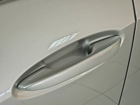 Lexus UX 2.0 250h Business