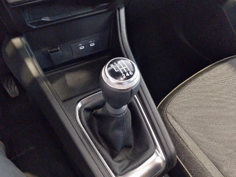 Renault Captur  Gasolina/gas  TCe Techno 74kW GLP