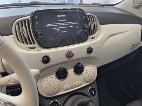 Fiat 500 Dolcevita 1.0 Hybrid 51KW (70 CV)