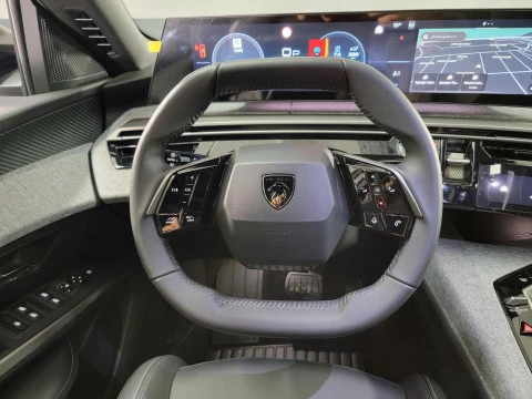 Peugeot 5008 Hybrid 1.2 107KW Allure eDCS6