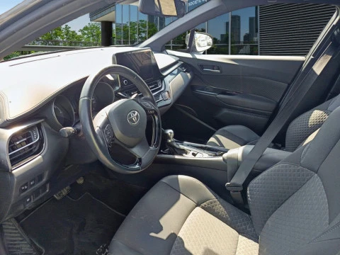 Toyota C-HR 1.8 125H Advance