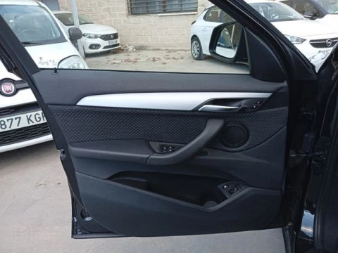 BMW X1 xDrive25e