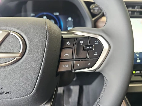 Lexus LBX 1.5 136cv HEV Elegant+