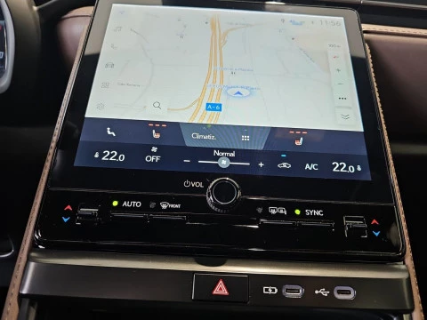 Lexus LBX 1.5 136cv HEV Elegant+