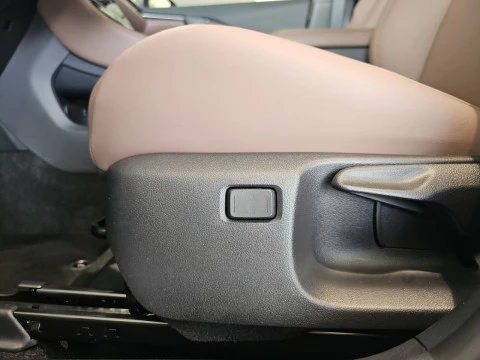 Lexus LBX 1.5 136cv HEV Elegant+