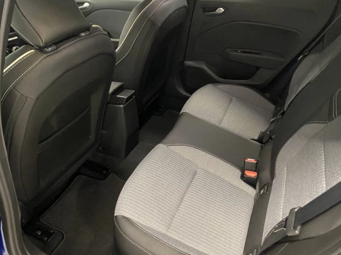 Renault Clio  E-TECH Full Hybrid Techno 105kW