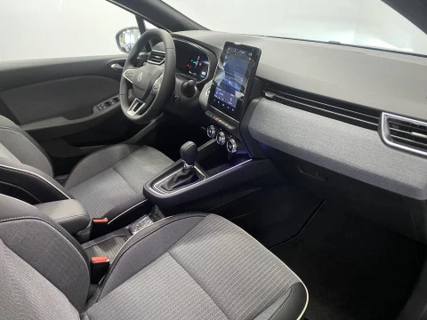 Renault Clio  E-TECH Full Hybrid Techno 105kW