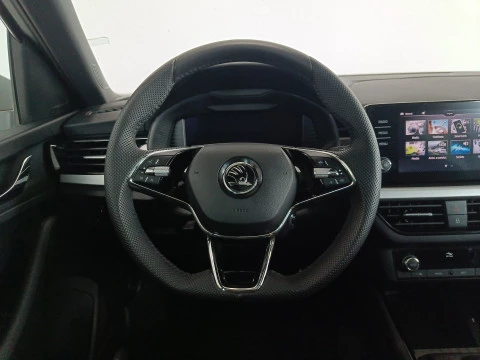 Skoda Kamiq 1.0 TSI 81kW (110CV) SPORT