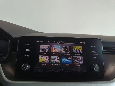 Skoda Kamiq 1.0 TSI 81kW (110CV) SPORT