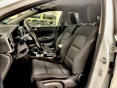 Kia Sportage 1.6 MHEV Drive 4x2 85 kW (115 CV)