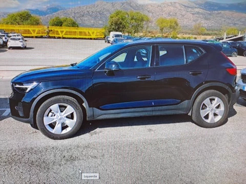 Volvo XC40 2.0 B3 CORE AUTO 197 5P