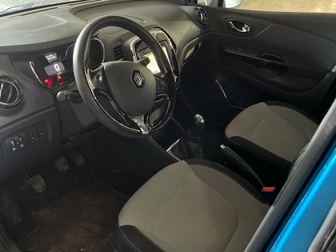 Renault Captur   TCe eco2 Energy Zen 90