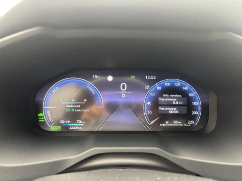 Toyota Rav4 2.5l PLUG-IN 300PH (e-CVT) Advance