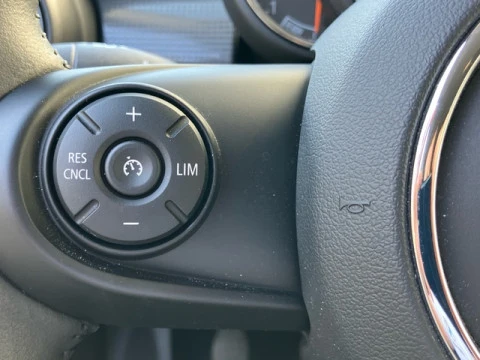 MINI Cooper 100 kW (136 CV)