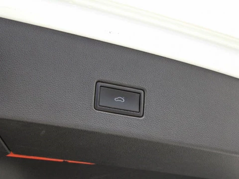 Volkswagen T-Roc 2.0 TDI 110KW DSG 4WD SPORT 150 5P