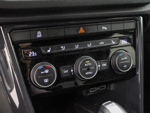 Volkswagen T-Roc 2.0 TDI 110KW DSG 4WD SPORT 150 5P