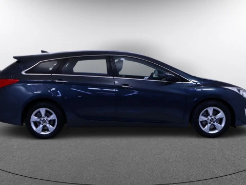 Hyundai I40 familiar 1.7 CRDI 136HP BLUEDRIVE TECNO XENON SKY 5P