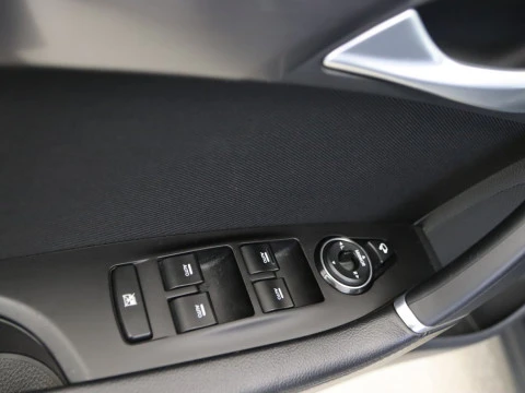 Hyundai I40 familiar 1.7 CRDI 136HP BLUEDRIVE TECNO XENON SKY 5P